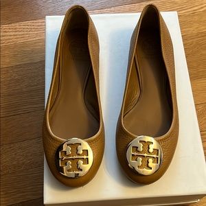 Tory Burch Reva ballet flat - tan with gold